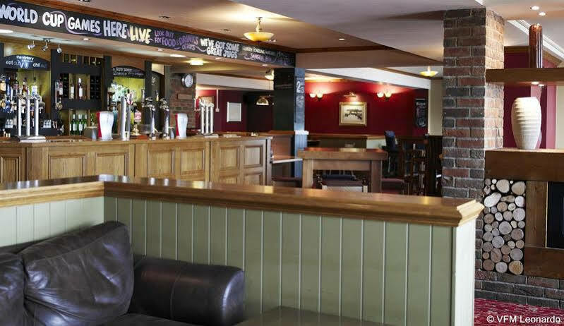 Village Hull Hotel 4*